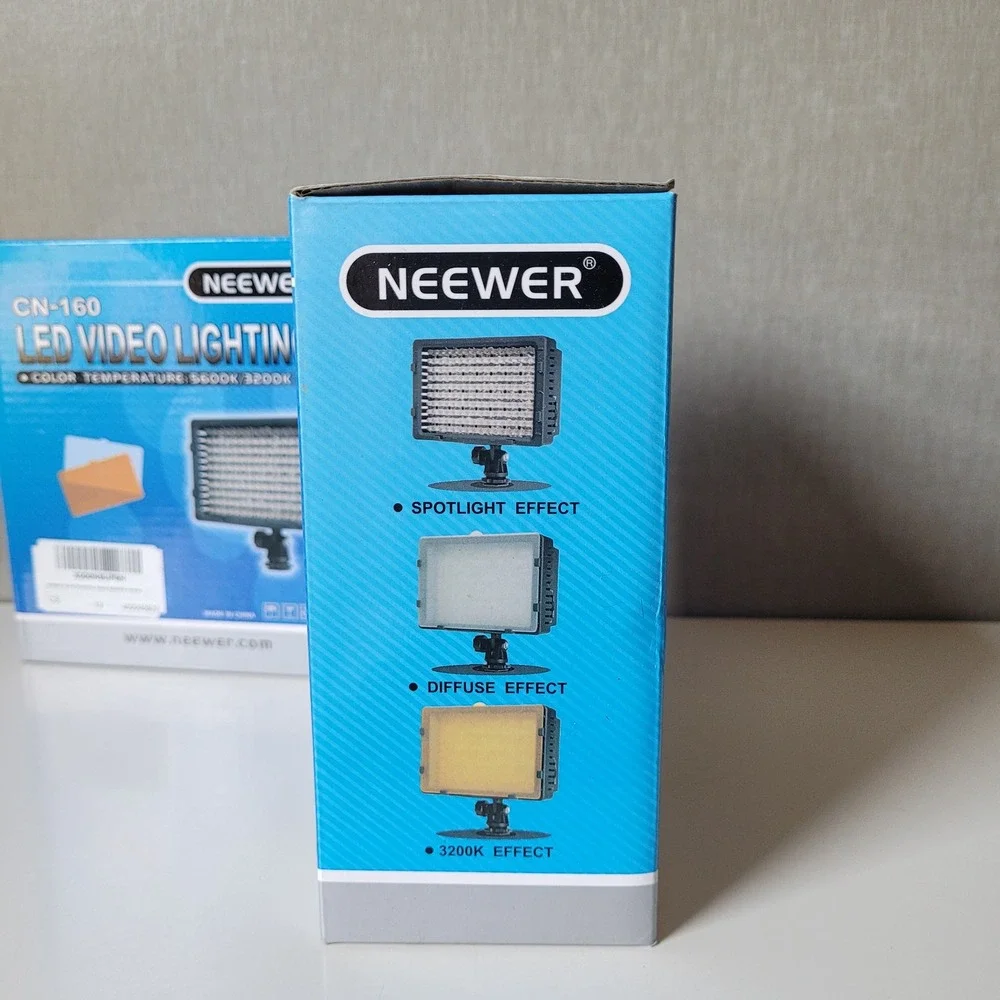 Neewer CN-160 LED Video Light Set of 2 Black New Dimmable DSLR Camera Lighting